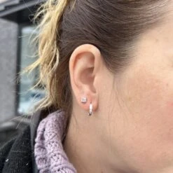 Boucles D'oreilles Huggies Princesse En Argent Sterling -Mathieu Blan Chard Soldes mathieu blanchard boucles d oreilles argent boucles d oreilles huggies princesse en argent sterling 38523021459704