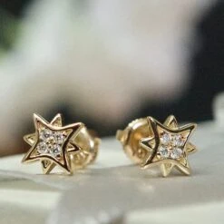 Boucles D'oreilles Étoiles Du Nord En Or 10K Et Moissanites