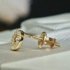 Boucles D'oreilles Cercles En Or 10K Et Moissanites -Mathieu Blan Chard Soldes mathieu blanchard boucles d oreilles dore or 10k boucles d oreilles cercles en or 10k et moissanites 39027822199032