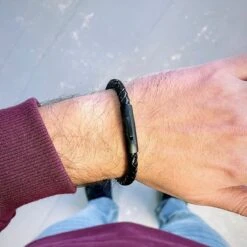 Bracelet Le Classique En Cuir Et Acier -Mathieu Blan Chard Soldes mathieu blanchard bracelet bracelet le classique en cuir et acier 36546206433528