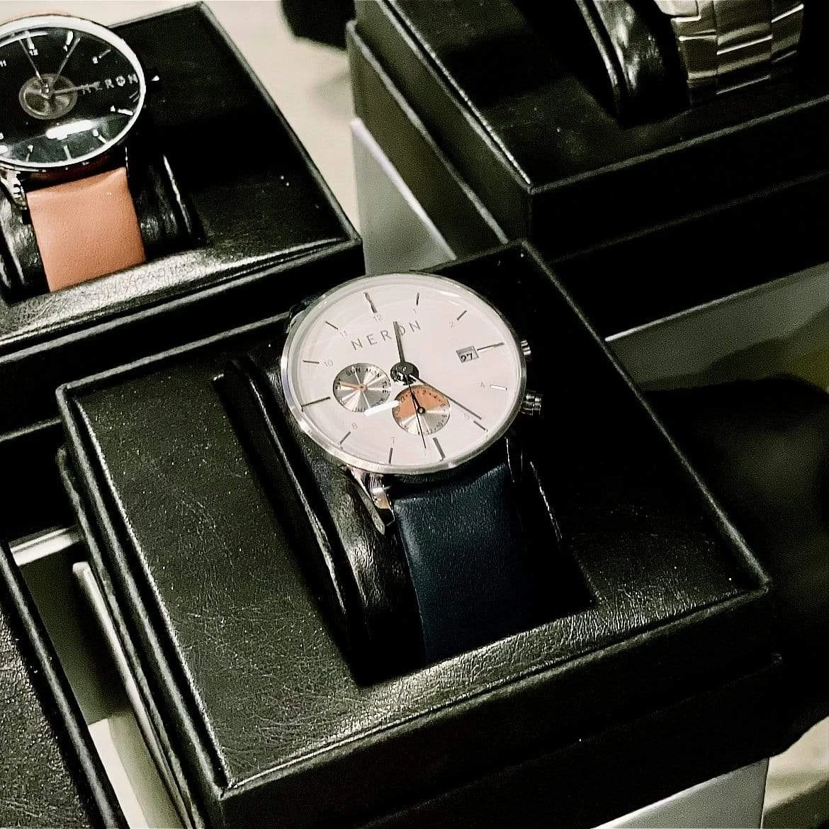 Montre Explorer Montre Explorer -Mathieu Blan Chard Soldes montre explorer noir caroline neron mathieu blanchard 39357343957240