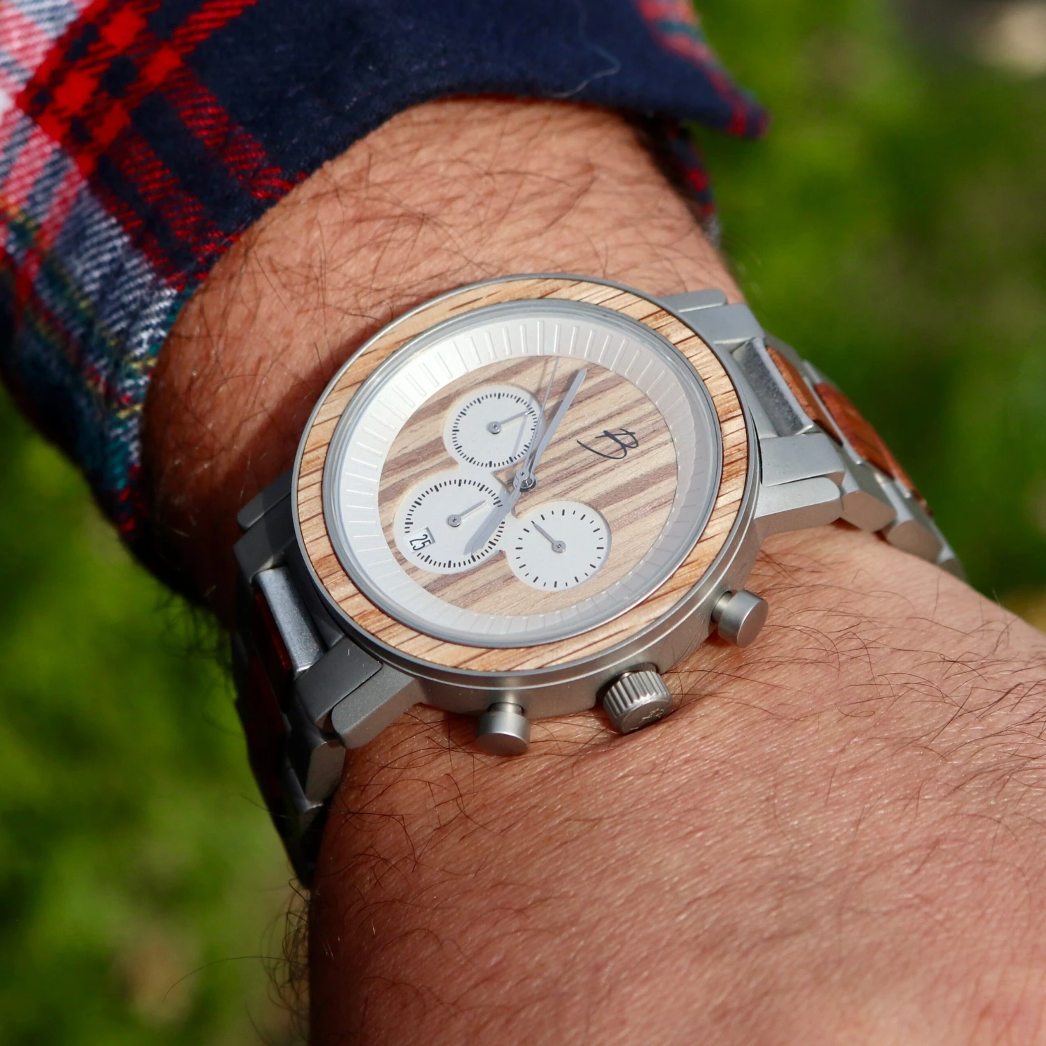 Montre Harrison en bois de baril de whisky recyclé Montre Harrison En Bois De Baril De Whisky Recyclé -Mathieu Blan Chard Soldes montre harrison en bois de whisky recycle chene provenant de baril de whisky mathieu blanchard montres mathieu blanchard 39605631844600 scaled