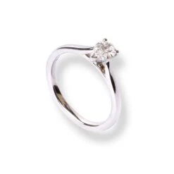 Platinum Pear Shaped Solitaire Diamond Ring LR-7342 -Mathieu Blan Chard Soldes platinum pear shaped solitaire diamond ring