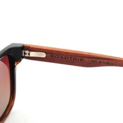 Lunette De Soleil Mountain Noire En Bois -Mathieu Blan Chard Soldes roadtripmadewood lunettes de soleil lunette de soleil mountain noire en bois 37002626203896