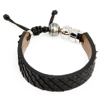 Bracelet en cuir de python, perle de Tahiti et argent sterling Bracelet En Cuir De Python, Perle De Tahiti Et Argent Sterling -Mathieu Blan Chard Soldes romeo j bracelet en cuir de python perle de tahiti et argent 20990807277735
