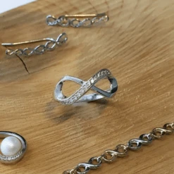 Bague Infini En Or 10K -Mathieu Blan Chard Soldes rpm bague infini cz en or jaune ou blanc 10k 36307388498168