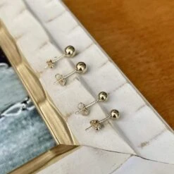 Boucles D’oreilles Billes En Or 10K -Mathieu Blan Chard Soldes rpm boucles d oreilles billes 4 5 ou 6mm en or jaune ou blanc 10k 36162120450296