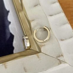 Boucles D'oreilles Huggies 13mm En Or Jaune Ou Blanc 10k 5 Boucles D'oreilles Huggies 13mm En Or Jaune Ou Blanc 10k -Mathieu Blan Chard Soldes rpm boucles d oreilles huggies 13mm et cz en or jaune ou blanc 10k 36302141522168