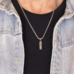 Collier Boitier Protection En Argent Sterling - Homme -Mathieu Blan Chard Soldes symbollia collier boitier protection en argent homme 36165378081016