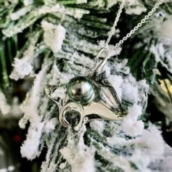 Collier Raie Manta En Argent Sterling Et Perle De Tahiti 9mm 3 Collier Raie Manta En Argent Sterling Et Perle De Tahiti 9mm -Mathieu Blan Chard Soldes tereva colas colliers collier raie manta en argent sterling et perle de tahiti 9mm 36314459865336