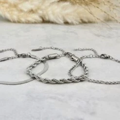 Trio De Bracelets La Force En Acier